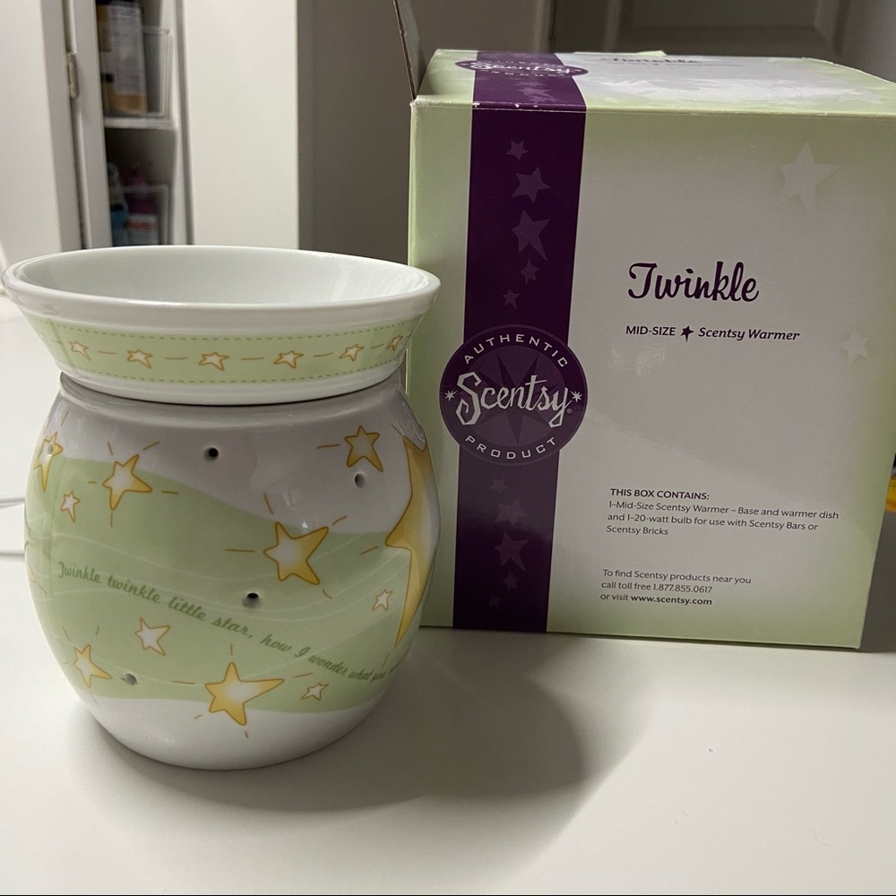 Scentsy nursery theme wax warmer (mid size warmer)